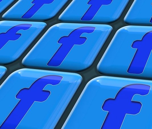 FACEBOOK laseaza o noua…..